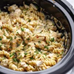 Crockpot Parmesan Garlic Chicken Pasta
